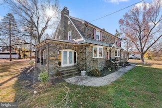 83 Egypt Rd, Norristown, PA 19403