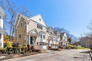 10 Murray Ave Unit 16, Burlington, MA 01803