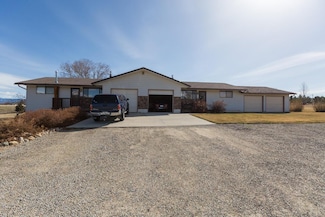 969 Little Joe Ln, Hamilton, MT 59840