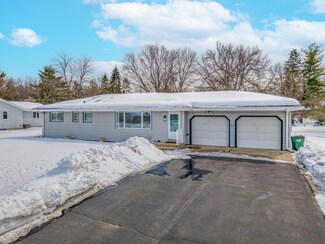 15515 7th Ave N, Plymouth, MN 55447