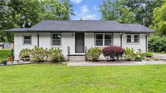 5599 Redan Cir, Stone Mountain, GA 30088