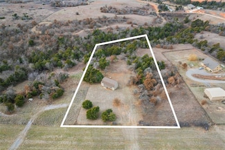 5675 S U S 281 Hwy, Geary, OK 73040