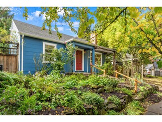 4729 SE 36th Ave, Portland, OR 97202