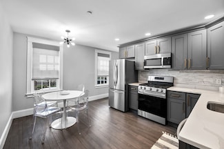 65 Federal St Unit 3, Salem, MA 01970