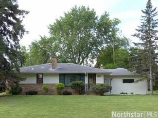 1416 Clarmar Ave W, Roseville, MN 55113