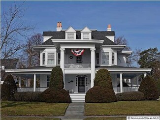 231 Allen Ave, Allenhurst, NJ 07711