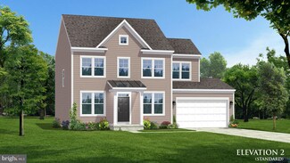 481 Lord Fairfax St, Charles Town, WV 25414
