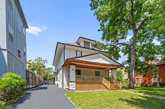 3538 Wyandotte St, Kansas City, MO 64111