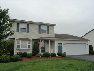 6477 Rapids Rd, Lockport, NY 14094