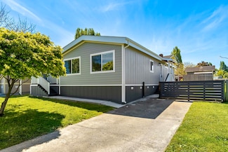 1231 Cedar Dr, Arcata, CA 95521
