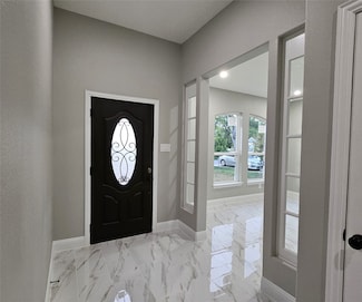 202 E 1st St, Kaufman, TX 75142