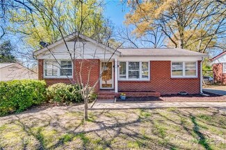 524 E Woodlawn Rd, Charlotte, NC 28209