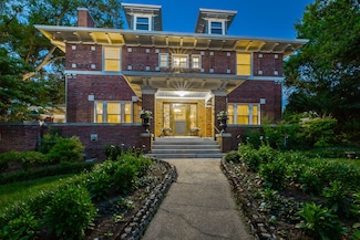 84 N Crest Rd, Chattanooga, TN 37404