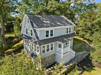 55 Valley Rd, Milton, MA 02186