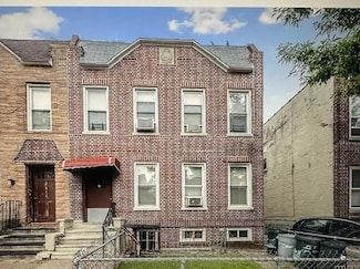 26-17 96th St, Flushing, NY 11369