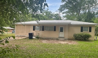 16009 SE Jeffrey St, Blountstown, FL 32424