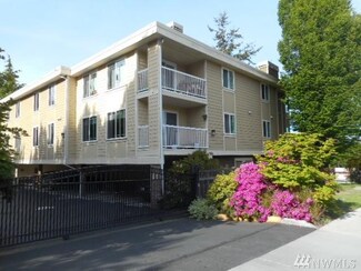 935 N 200th St Unit A202, Shoreline, WA 98133