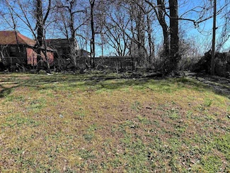 2240 S Main St, Memphis, TN 38109