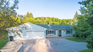 3005 Belmont Rd, Grand Forks, ND 58201
