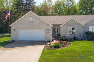 2044 Silverpine Ct, Toledo, OH 43615