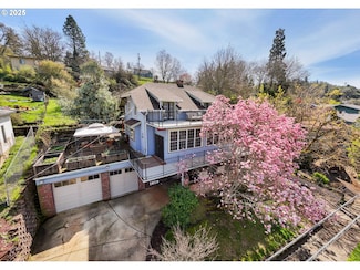 1619 SE Main St, Roseburg, OR 97470