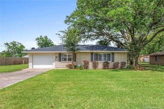 4718 Sale Ln, Lake Charles, LA 70605