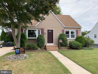 20 Dodge Dr, Trenton, NJ 08610