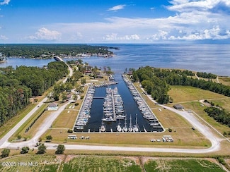 Slip 31 Pecan Grove Marina, Oriental, NC 28571