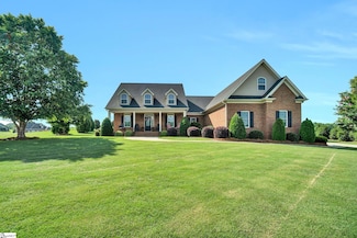 315 Sabrewood Ln, Pauline, SC 29374