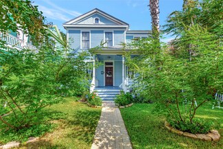 2608 Ursuline, Galveston, TX 77550