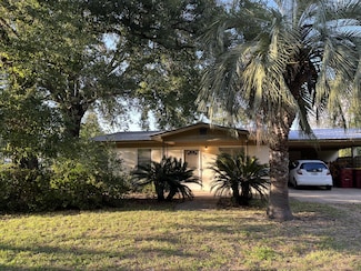 502 Candlewood Ln, Crestview, FL 32539