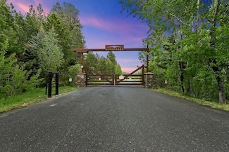 27 Evening Star Ct Unit 90, McCall, ID 83638