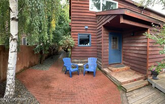 3213 Wiley Post Loop, Anchorage, AK 99517