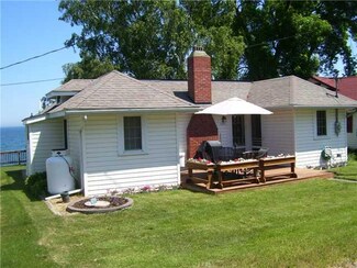 11273 Shadigee Ln Unit S1, Lyndonville, NY 14098