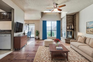 4146 Towngate Blvd, Garland, TX 75041