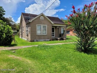 1600 Charity St, Abbeville, LA 70510