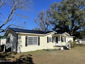 5162 4th Ave, Malone, FL 32445