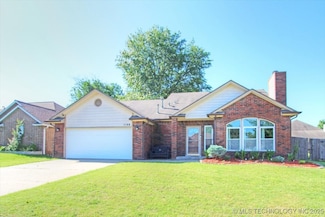 1146 E 137th St, Glenpool, OK 74033