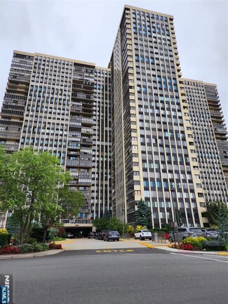 200 Winston Dr Unit 311, Cliffside Park, NJ 07010