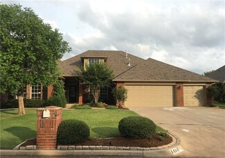 1404 Choctaw Ln, Edmond, OK 73013