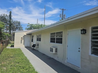 145 SW 5th Ct Unit 1, Dania, FL 33004