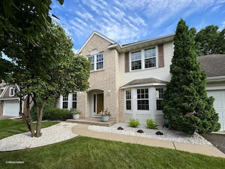 684 Oxford Rd, Saint Paul, MN 55123