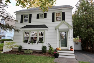 1066 N Winton Rd, Rochester, NY 14609