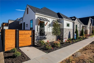 3506 Scoggins Rd, Bentonville, AR 72713