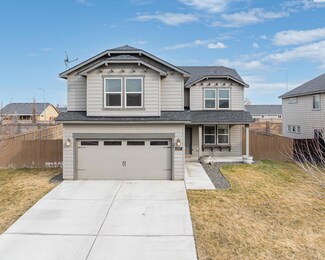 6207 Skeena Ln, Pasco, WA 99301