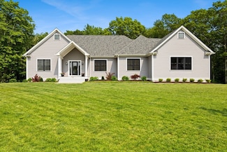 751 Sharps Lot Rd, Swansea, MA 02777