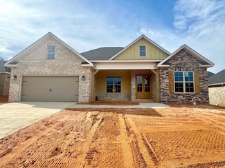 207 Golden Chestnut Bend, Warner Robins, GA 31047