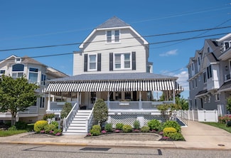 127 34th St, Avalon, NJ 08202