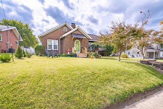 503 E Locust St, Boonville, IN 47601