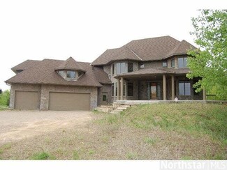 13831 13831 Furman St NE, Columbus, MN 55025
